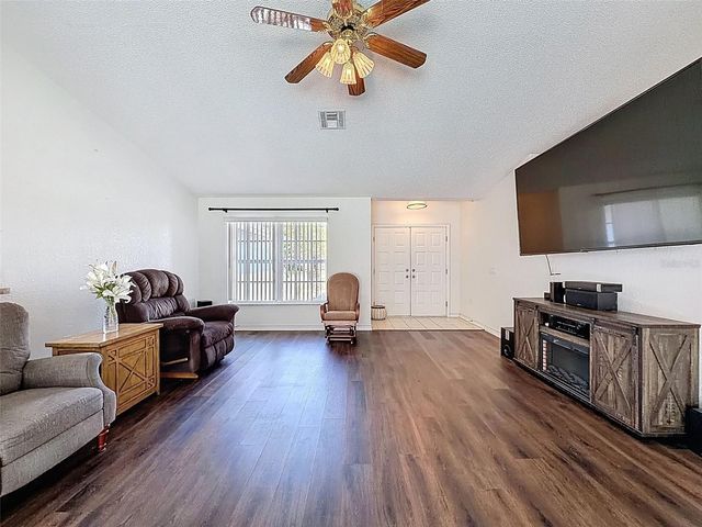 7221 NIGHTWALKER ROAD, Weeki Wachee, FL 34613