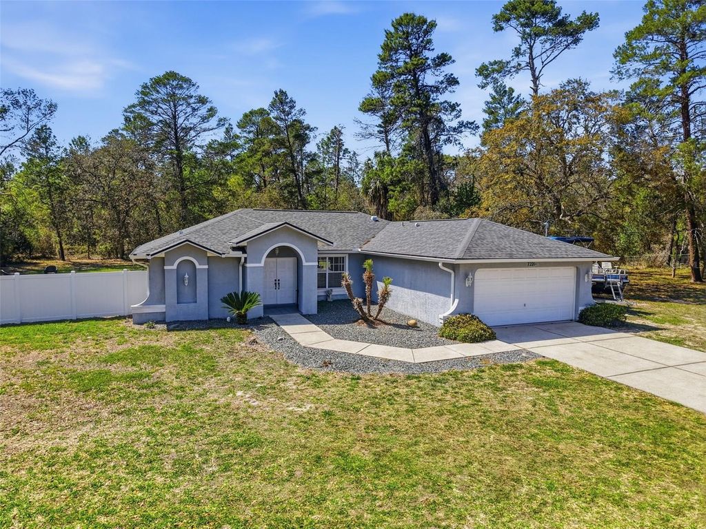 7221 NIGHTWALKER ROAD, Weeki Wachee, FL 34613