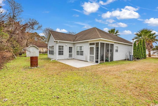 121 Florentine St., Little River, SC 29566