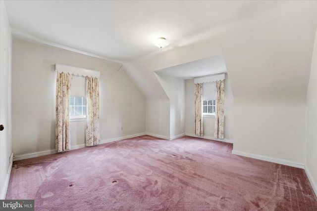 961 WESTFIELD RD, Springfield, PA 19064