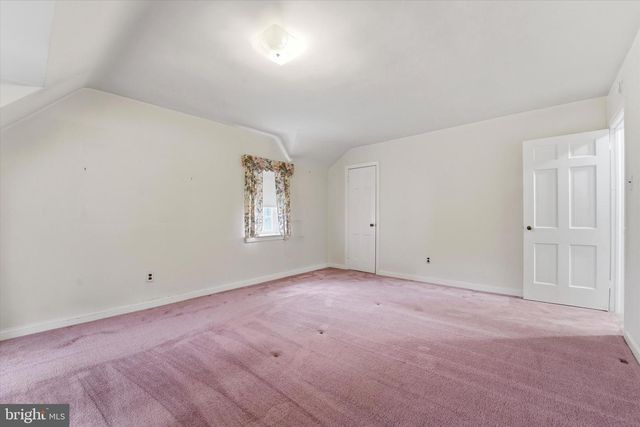 961 WESTFIELD RD, Springfield, PA 19064