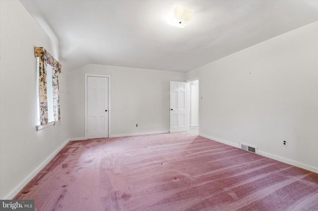 961 WESTFIELD RD, Springfield, PA 19064