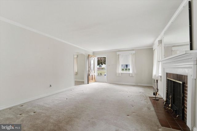 961 WESTFIELD RD, Springfield, PA 19064