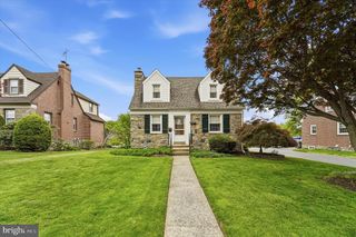 961 WESTFIELD RD, Springfield, PA 19064