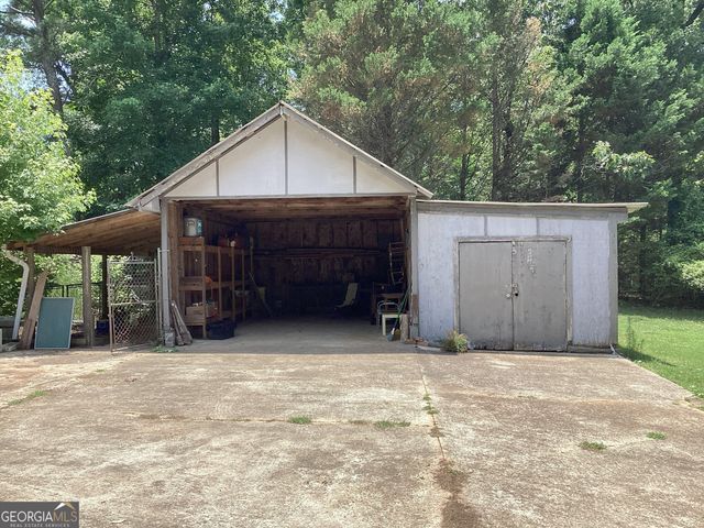 220 Ennis Road, Barnesville, GA 30204