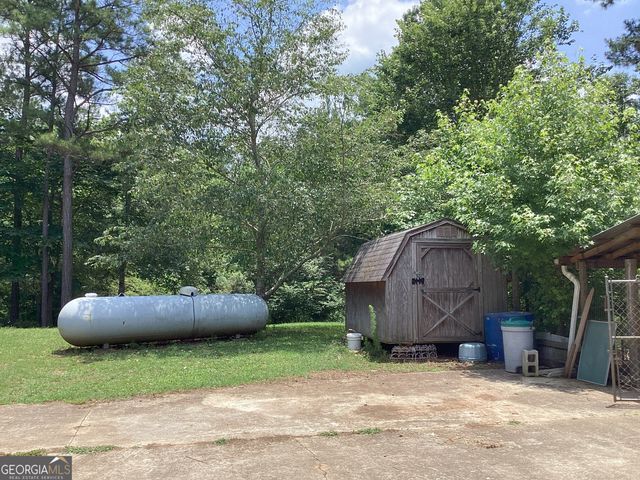 220 Ennis Road, Barnesville, GA 30204