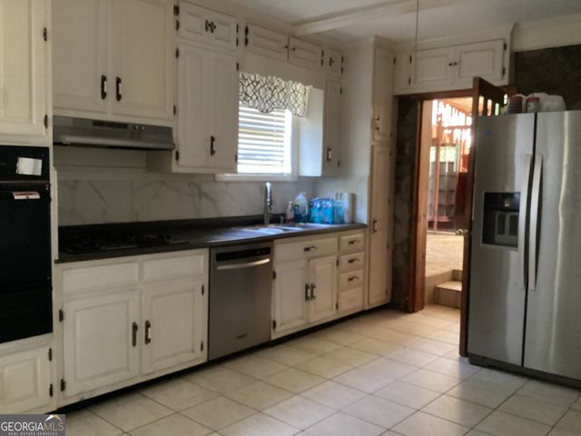 220 Ennis Road, Barnesville, GA 30204