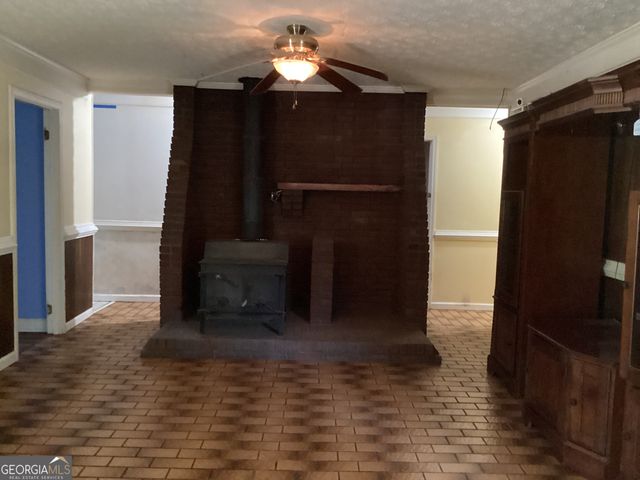 220 Ennis Road, Barnesville, GA 30204