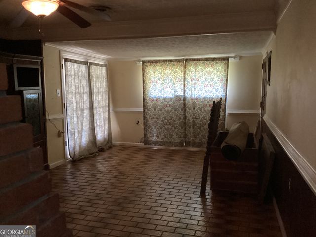 220 Ennis Road, Barnesville, GA 30204