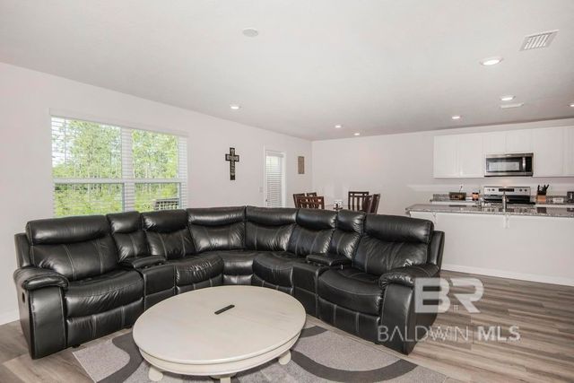 10909 Blacktail Loop, Pensacola, FL 32526