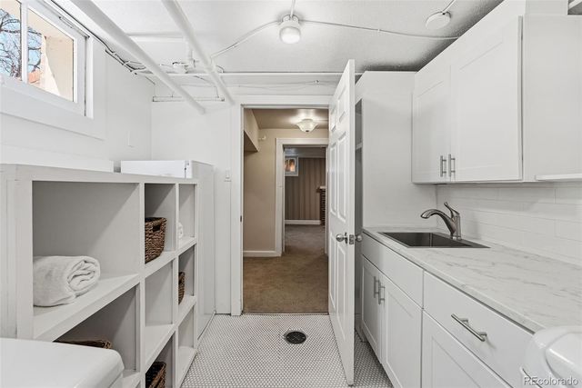 1932 Fairfax Street, Denver, CO 80220