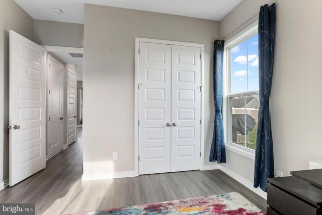 32 BONITA PINE TRL, Martinsburg, WV 25405