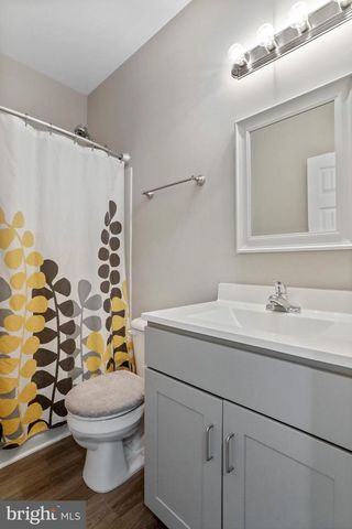 32 BONITA PINE TRL, Martinsburg, WV 25405