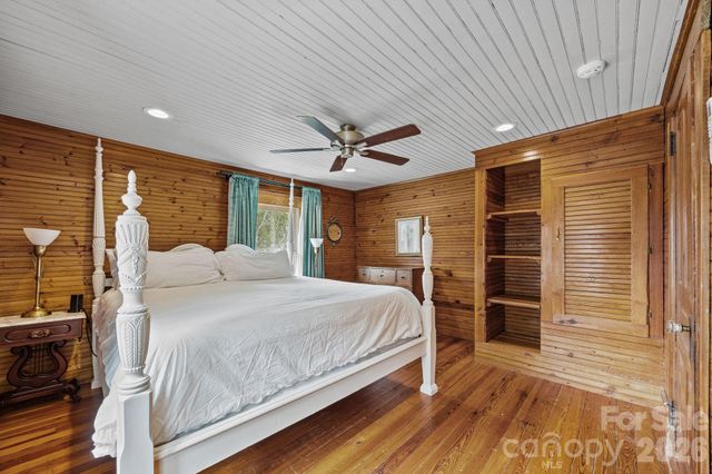 615 Rose Hill Road, Asheville, NC 28803