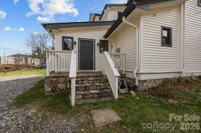 615 Rose Hill Road, Asheville, NC 28803