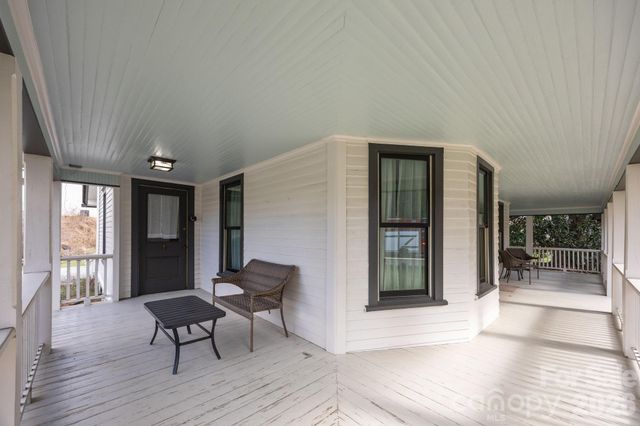 615 Rose Hill Road, Asheville, NC 28803