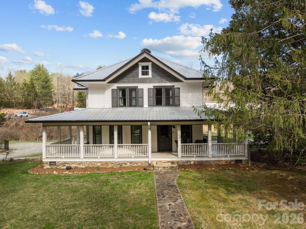 615 Rose Hill Road, Asheville, NC 28803