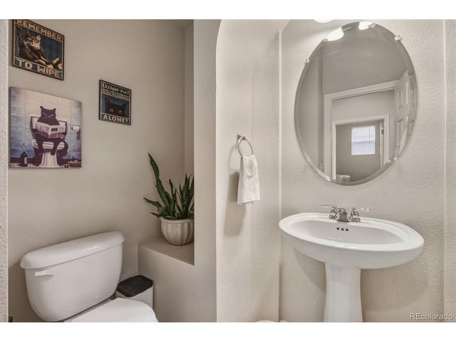 7949 S Joplin Ct, Englewood, CO 80112