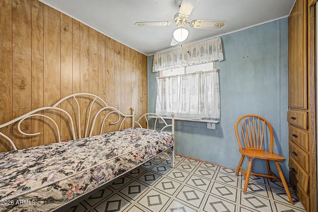 10401 N CAVE CREEK Road 284, Phoenix, AZ 85020