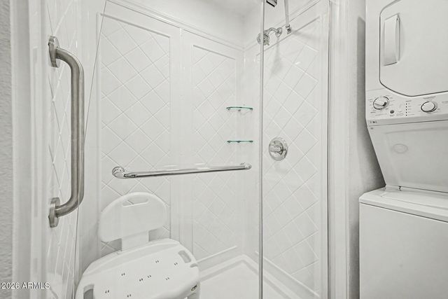 10401 N CAVE CREEK Road 284, Phoenix, AZ 85020