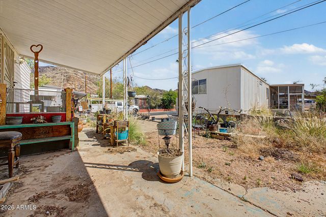 10401 N CAVE CREEK Road 284, Phoenix, AZ 85020