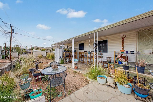 10401 N CAVE CREEK Road 284, Phoenix, AZ 85020