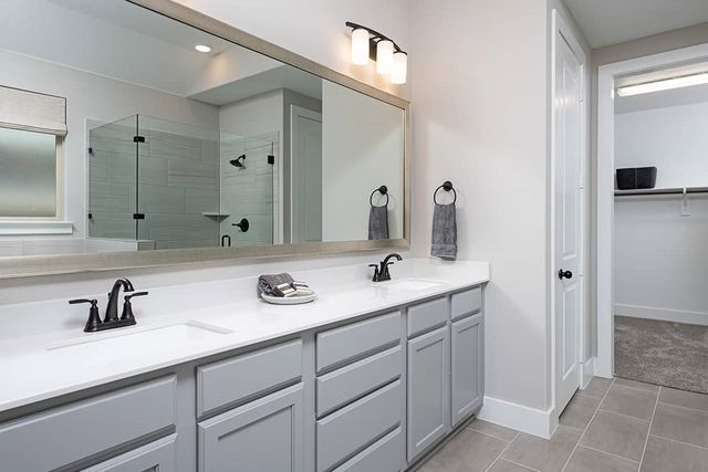 2401 Long Horizon, Midlothian, TX 76065