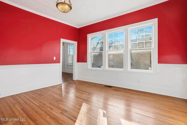 801 Arlington Street, Jackson, MS 39202
