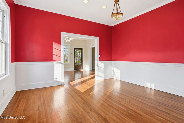 801 Arlington Street, Jackson, MS 39202