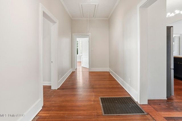801 Arlington Street, Jackson, MS 39202