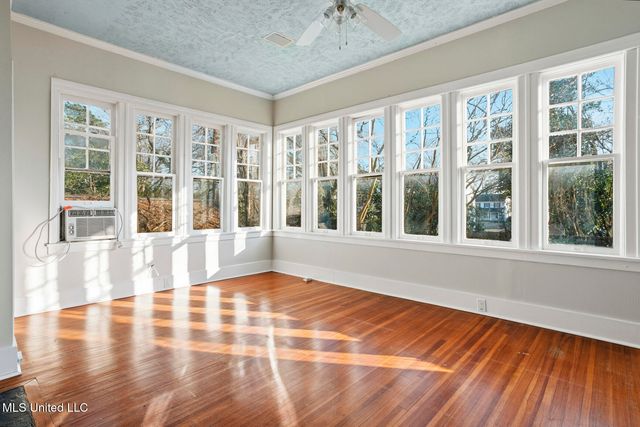 801 Arlington Street, Jackson, MS 39202
