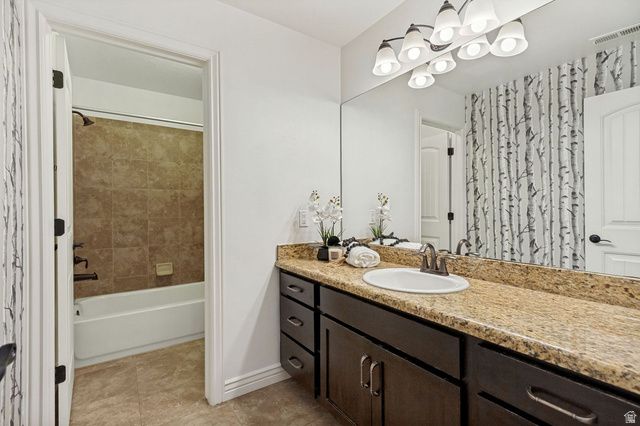 6856 W WINDY RIDGE DR, Herriman, UT 84096