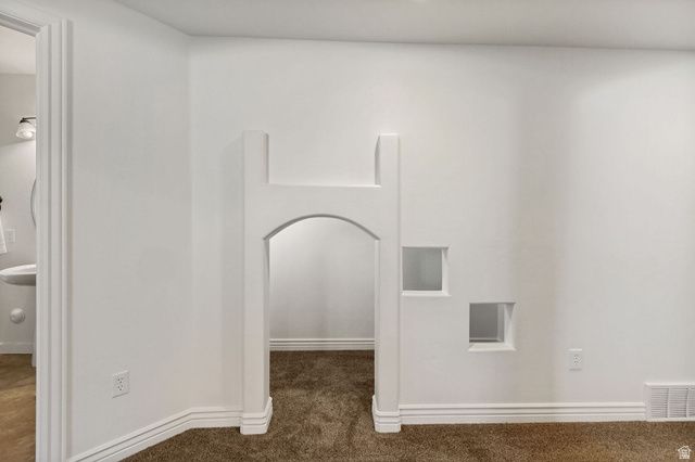 6856 W WINDY RIDGE DR, Herriman, UT 84096