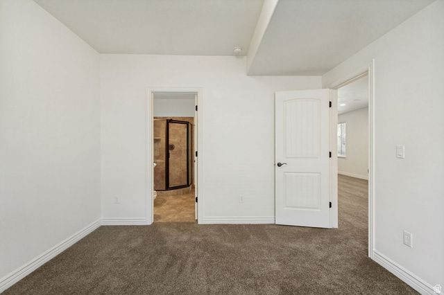 6856 W WINDY RIDGE DR, Herriman, UT 84096