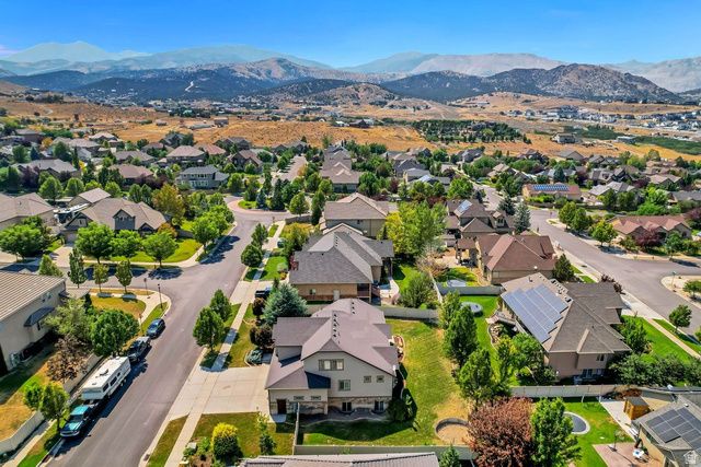 6856 W WINDY RIDGE DR, Herriman, UT 84096