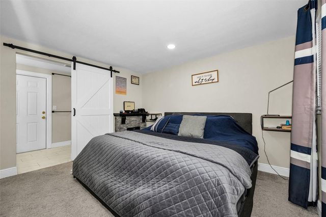 801 WALNUT DRIVE, Seffner, FL 33584