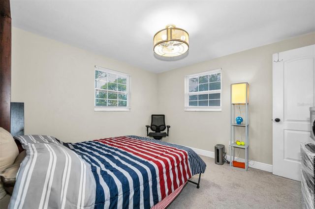 801 WALNUT DRIVE, Seffner, FL 33584