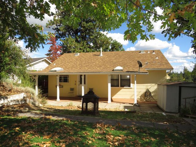 320 Pleasant St, Colfax, CA 95713