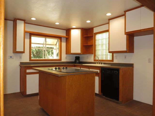 320 Pleasant St, Colfax, CA 95713