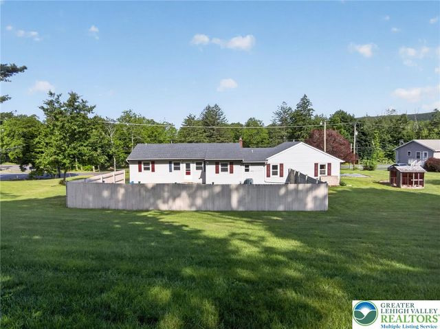 2587 East Scenic, Moore Twp, PA 18014