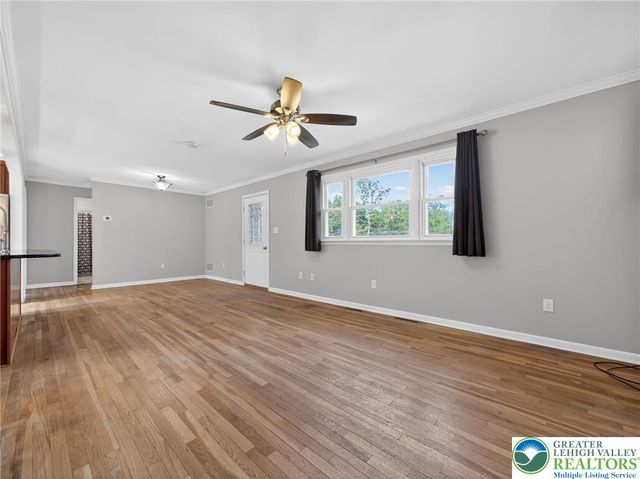 2587 East Scenic, Moore Twp, PA 18014