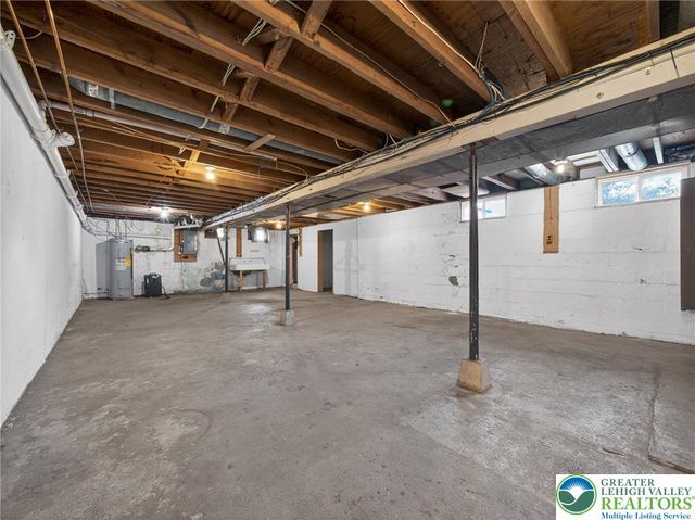 2587 East Scenic, Moore Twp, PA 18014