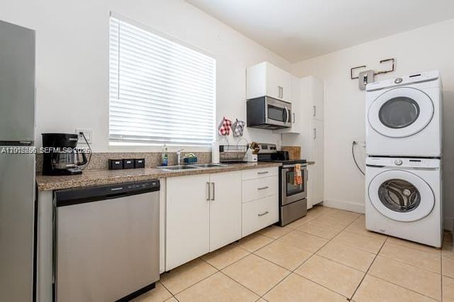 8028 NW 5th Ct Rear, Miami, FL 33150