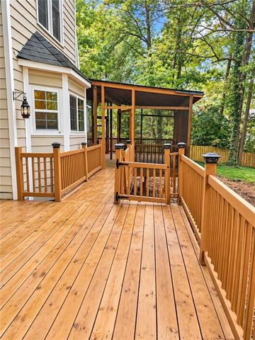 160 Windview Place, Johns Creek, GA 30005