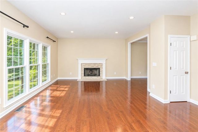 160 Windview Place, Johns Creek, GA 30005