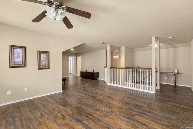 5830 palmetto way, San Antonio, TX 78253