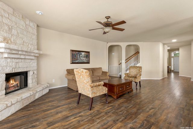 5830 palmetto way, San Antonio, TX 78253