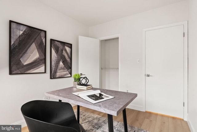 6919-D VICTORIA DR, Alexandria, VA 22310