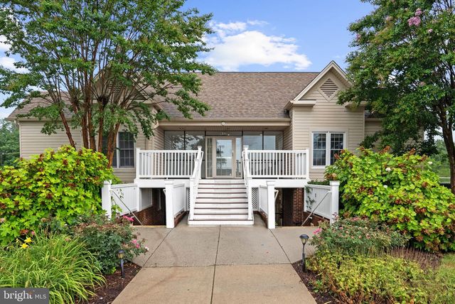 6919-D VICTORIA DR, Alexandria, VA 22310