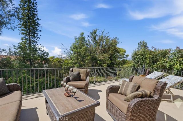 28491 La Falda, Laguna Niguel, CA 92677